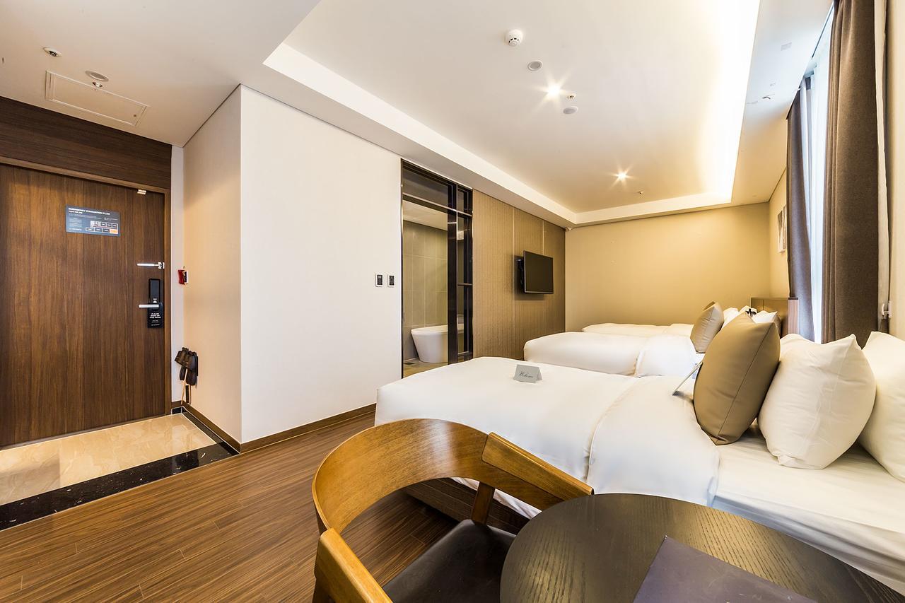 Wd Hotel Seoul Exterior photo